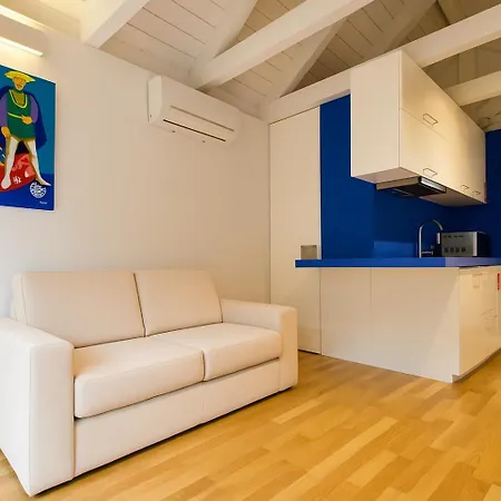 아파트 Popart Flat 5